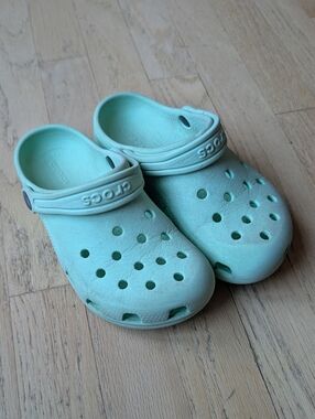CROCS Kids' Classic Clog in Mint